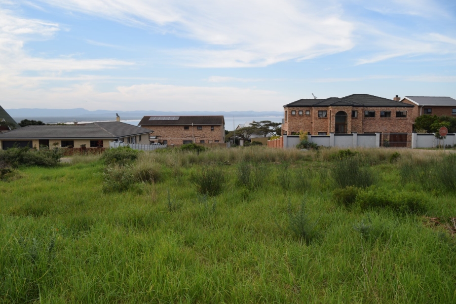  Bedroom Property for Sale in Wavecrest Eastern Cape